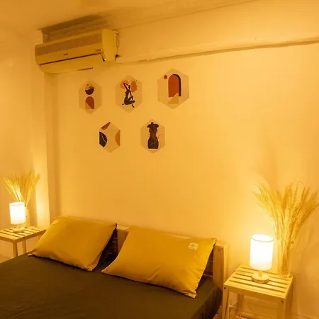 Homestay Gan Ho Guom Hanoi Exterior photo